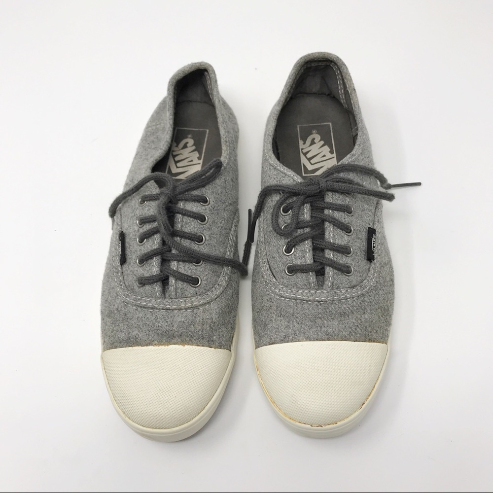 Vans Grey Flannel Rubber Toe Lace Up Sneakers Sz 8